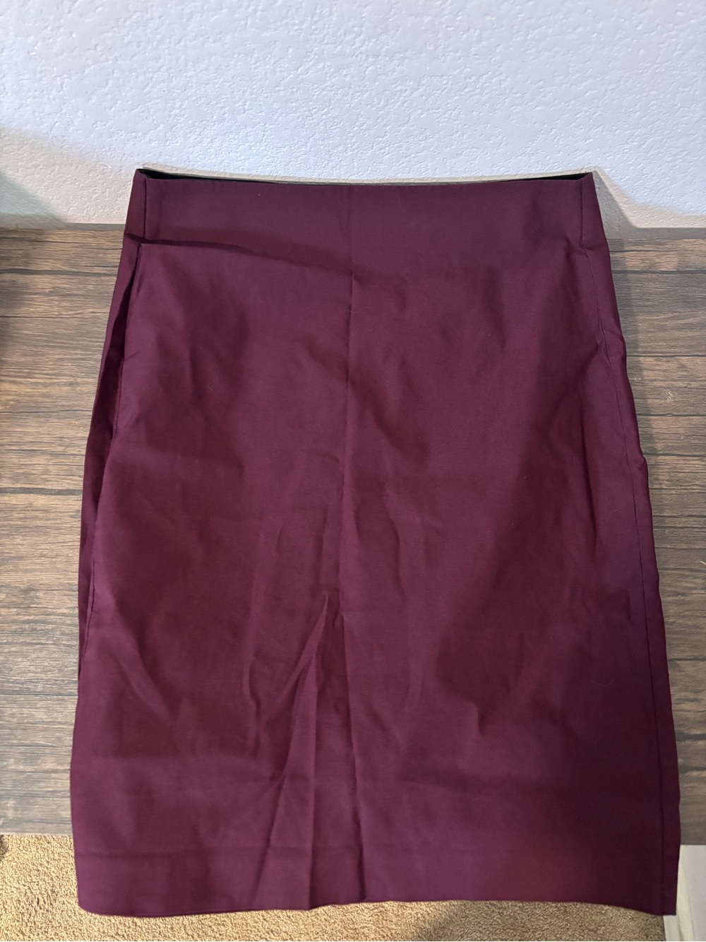 Elle skirt size medium